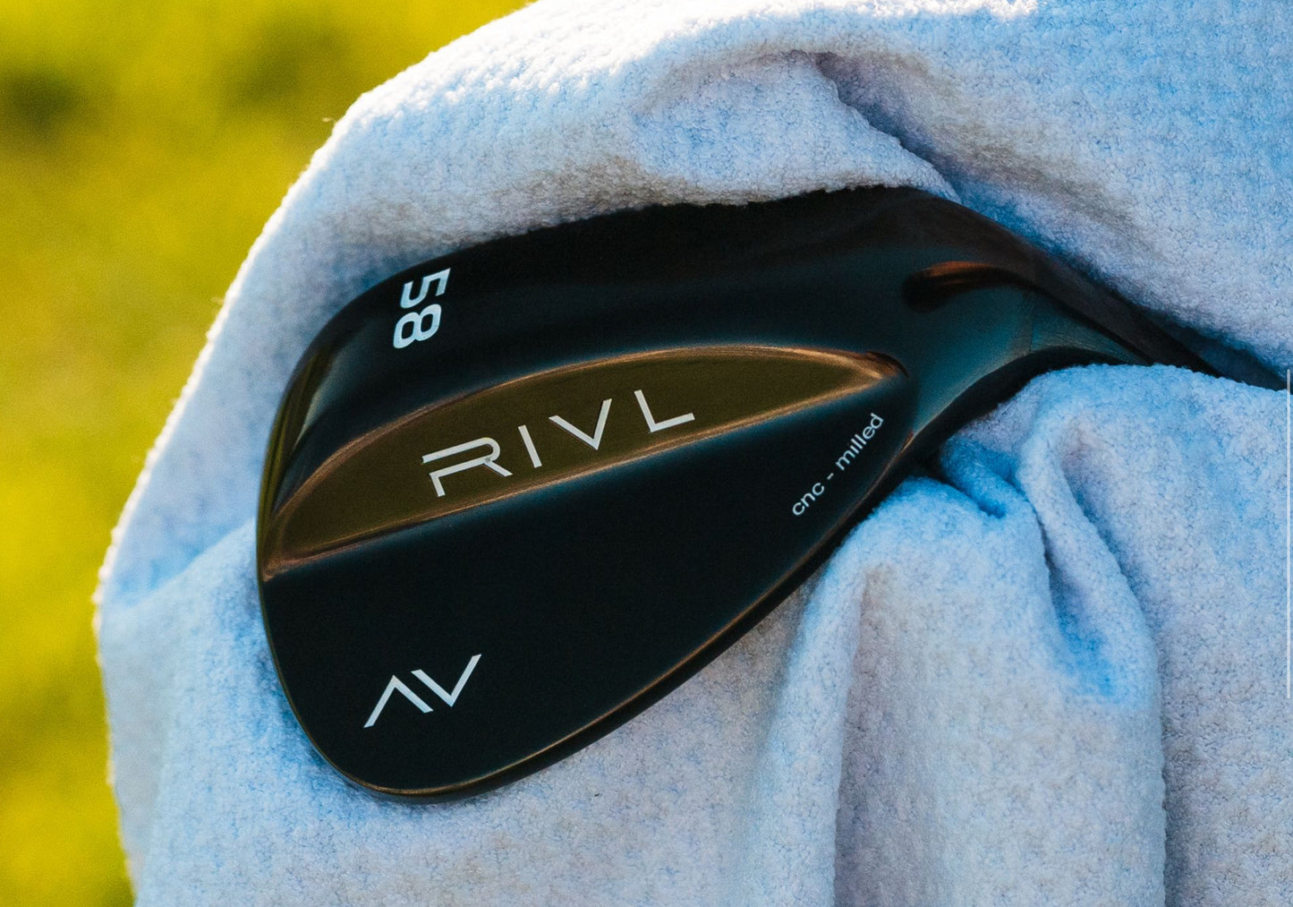 50° black wedge I 8° bounce
